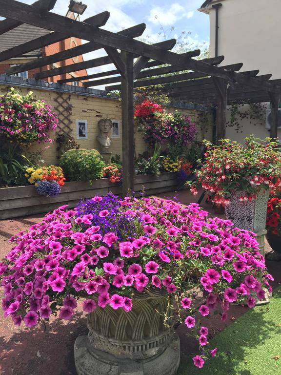 Hotel The Dorrington Halstead  Esterno foto